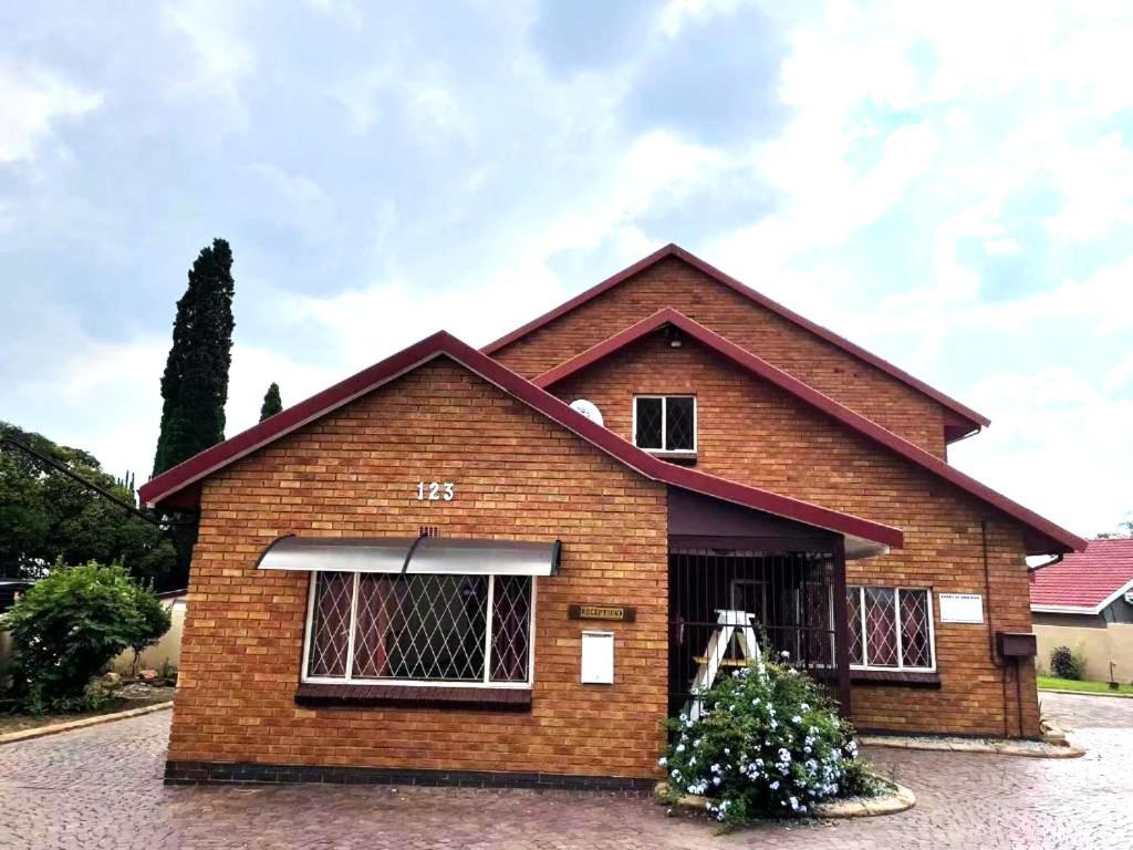 Southy Inn By The Lake Benoni Eksteriør billede